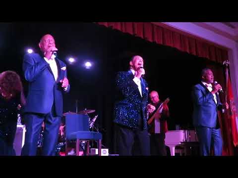 The Flamingos perform in The Villages, Florida