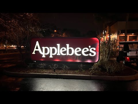 Eating at Applebee's In The Villages, Florida | Restaurants in The Villages | Brownie Bite
