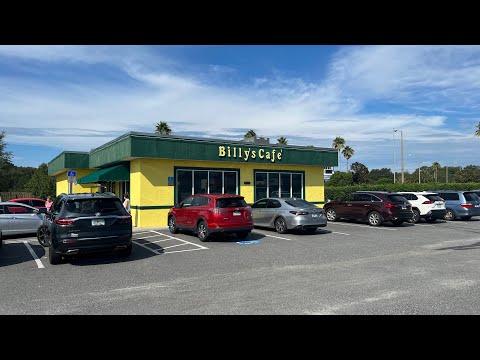 Eating at Billy’s Cafe Family Restaurant Pancake House in The Villages, Florida | Large Breakfast